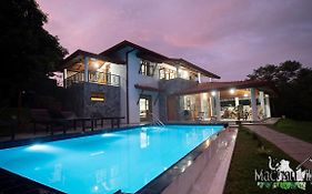 Machan Villa